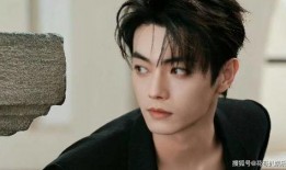 最新爆料许凯,神秘女友身份引热议，网友猜测是哪位女神？